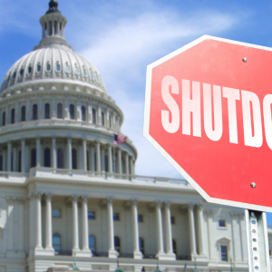 Beyond the Headlines: Financial Planning Lessons from Government Shutdowns